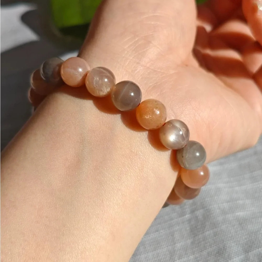 8mm stretchable multicolor‎ moonstone bracelet